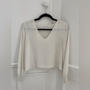 Club Monaco cropped blouse long sleeves